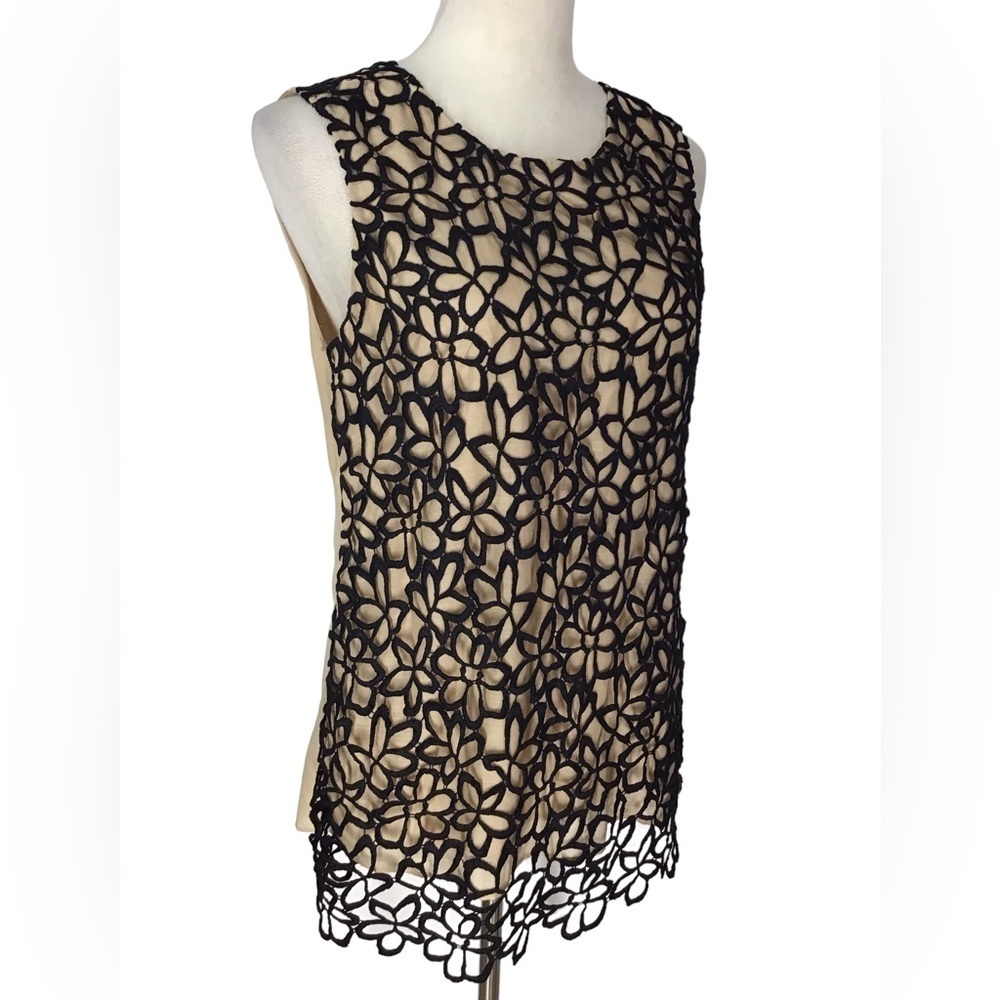 Neiman Marcus Target Lela Rose Floral Lace Sleeveless Blouse Size Medium - Picture 3 of 7
